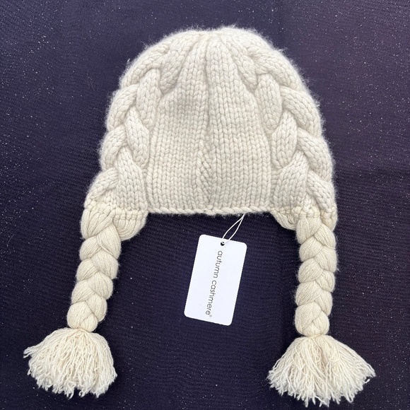 Autumn Cashmere hat with braids main image 4
